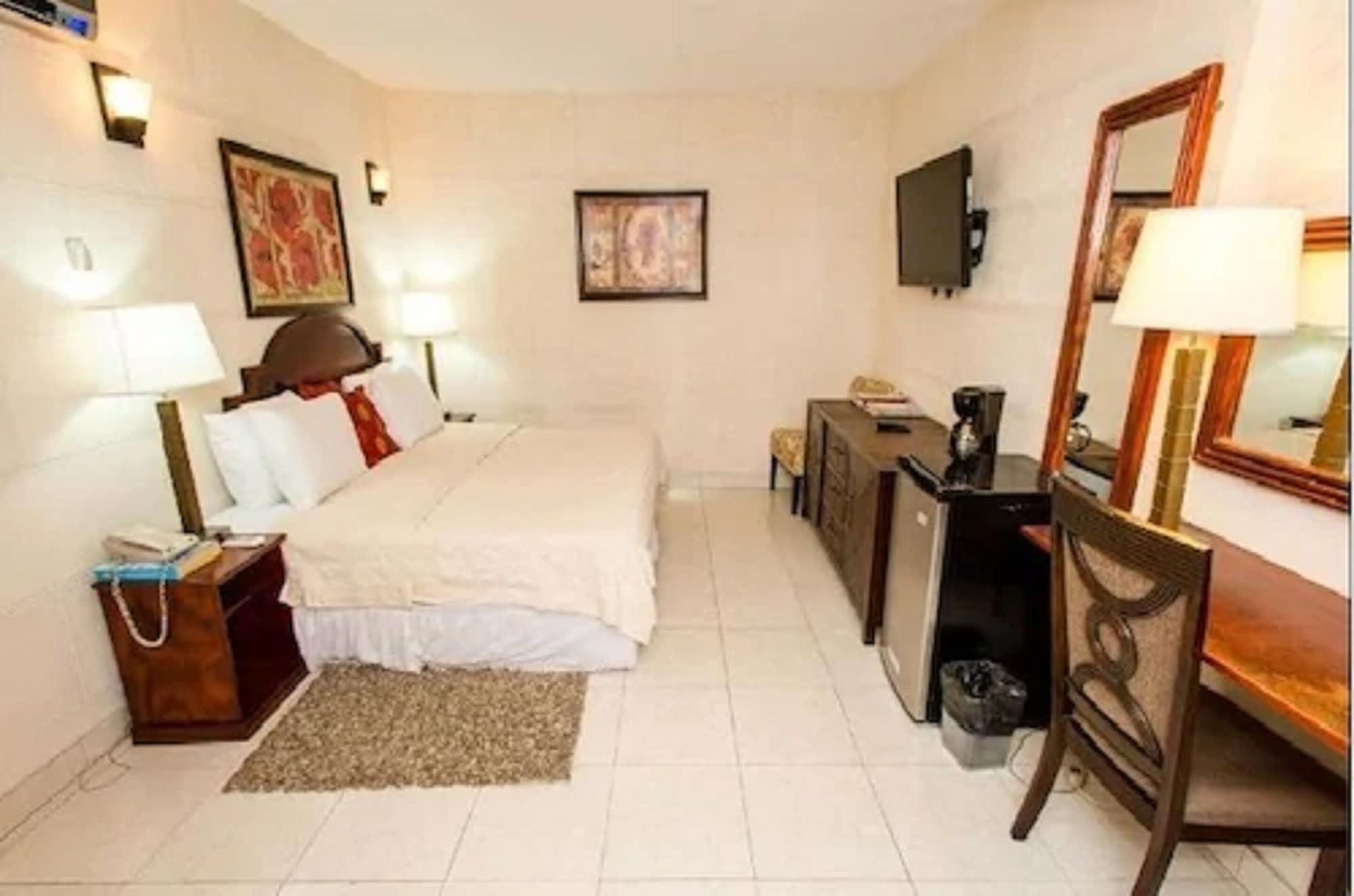 Ocean 15 Hotel Christ Church Buitenkant foto